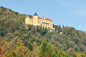 F96 TERME OLIMIA, Aqualuna KAMP NATURA PODČETRTEK card includedyear