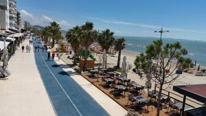 Sea View Apartment in Durres Beach 100