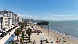 Sea View Apartment in Durres Beach 100