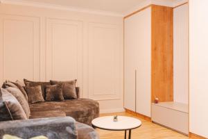 Stylish Stay with Dedicated Workspace