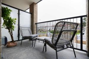 The Wembley Park Gem - Lovely 2BDR Flat with Balcony