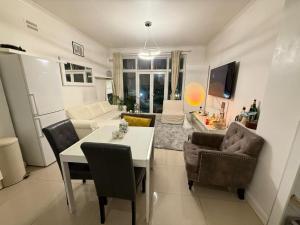 Acton Garden 2 bed flat - Ubytování bez kategorie ve městě Londýn