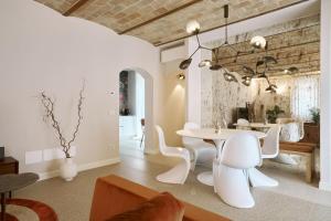 Casa Giuliana, Villa con Giardino Privato e Parcheggio - Le Dimore del Centro