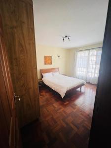 Riverside Drive Spacious 2 BR