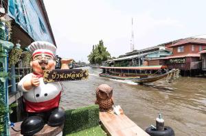 Baan Ploen Dee - Wat Arun