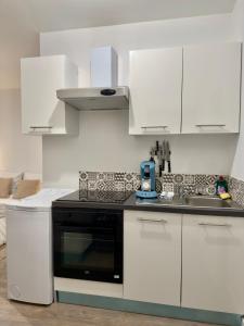 Studio 4 lumineux Av Garibaldi - DABNB