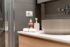 I-Host Apartment - Daverio 6