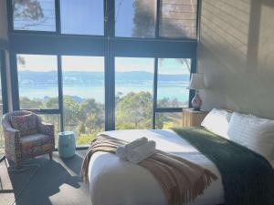 The Lookout Studio Tamar Ridge Apartment