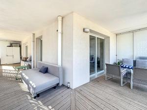 Le Naïa, Cosy & Chic à Port Marianne, parking.