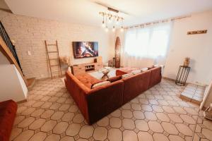 The Champenoise Jacuzzi - Vineyard