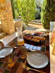 Maisons d'hotes Cabanon Tihou bain nordique privatif piscine havre de paix : photos des chambres