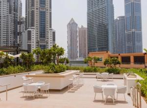Boulevard Views, Steps from Burj Khalifa & Dubai Mall, Near Metro Station and Few Mins Drive to Dubai Marina - Burj Crown, Downtown Dubai by Deluxe Holiday Homes