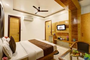 FabHotel Church View - 500m from New Delhi Railway Station