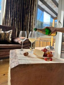 Chatka pod Hrdošnou skalou