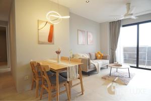 Lumi Tropicana By The Luxe