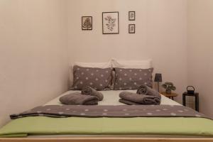 Modern & Charming Apartment