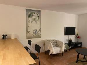 Appartements By Elodie T2 cosy vieux Hyeres-Parcours des arts : photos des chambres