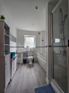 Gorgeous Flat with Charming Patio