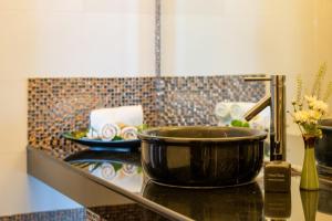 Baan Phuttarak Villa - 4BR Private Sea View