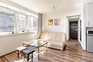 Chmielna str Super Central Apartment