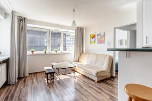 Chmielna str Super Central Apartment