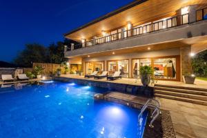 Baan Phuttarak Villa - 4BR Private Sea View