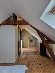 Appartements Au P-tit Bouchon - free parking - duplex : photos des chambres
