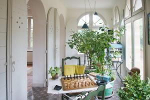 Maisons de vacances Holiday Home in Lourmarin Stunning View of the Chateau : photos des chambres