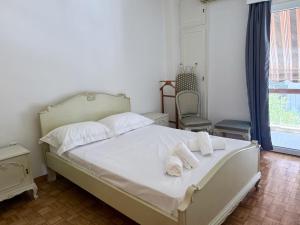 Neos Kosmos Family Apartment