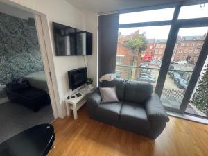 2 Bedroom Apartment - Henry St Central Liverpool