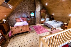 Maisons de vacances Maison du Garde Forestier au coeur des Chateaux de la Loire : photos des chambres
