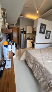 Ohana Suites 2 Studio Lot 8 Condo Near Ayala Cebu City with fast Wifi and Netflix