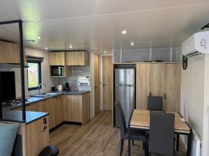 Maisons de vacances Bungalow Prestige : photos des chambres