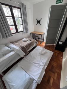 3 quartos a 400m do metro Ana Rosa