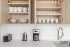 Blueground Clinton Hill pool nr Prospect Park NYC-1919