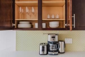 Blueground Lenox Hill rooftop nr Central Park NYC-1675