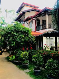 Hiriketiya New Radiant House & Dorm Room