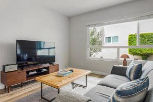 Blueground Delthorne view nr Torrance Beach LAX-1394