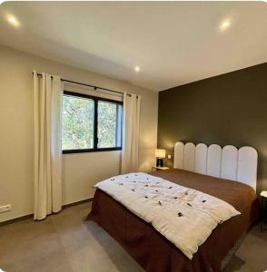 Villa neuve pinarello avec piscine privée, plage à 450m