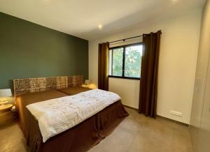 Villa neuve pinarello avec piscine privée, plage à 450m