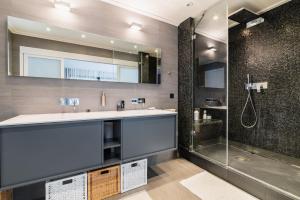 Appartements L-Ecrin Wagram - Proche des Champs Elysees : photos des chambres