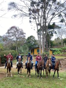 Buena Vista - Casa e suítes - Vistas deslumbrantes em Petrópolis
