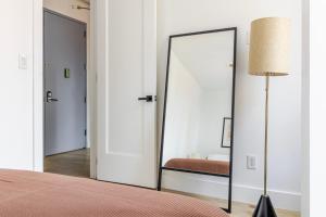 Blueground Midtown West washerdryer nr Central Park NYC-1876