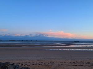 Maisons de vacances Les heures tranquilles - Vue mer - 50m de la plage : photos des chambres