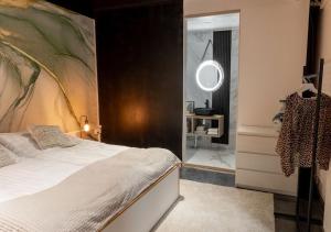 Luxury City Apartment with garden terrace, bm Garden no1, free parking