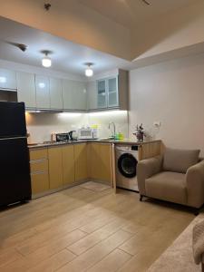 Minimalist and cozy place with balcony