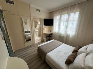 Hotels Hotel Chiffre : photos des chambres