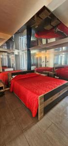 T2 Chambre Miroir jardin et parking privé Marseille