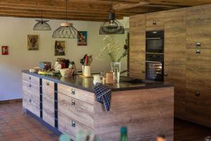 Maisons de vacances Au Bois Dormant gite 15 personnes : photos des chambres