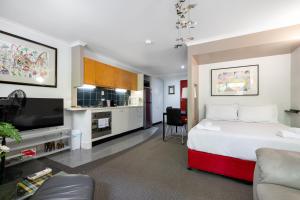 Quiet New Farm Hideaway Walk to everything